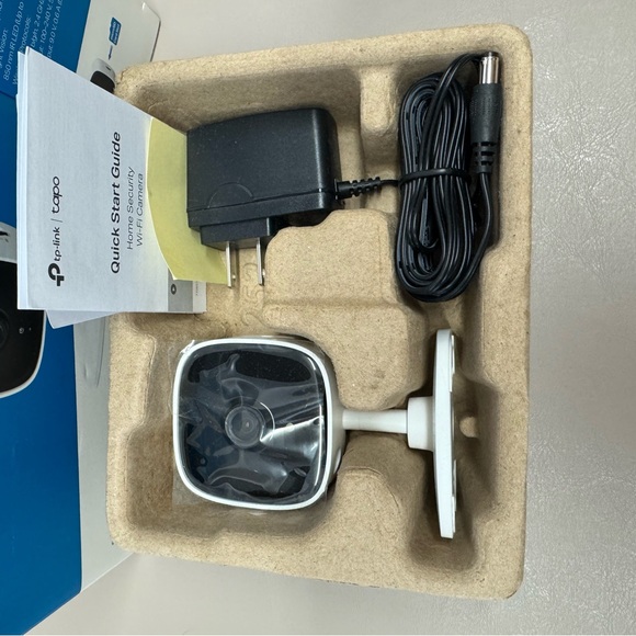 Tapo C100 Home Security Wi-Fi Camera - Picture 6 of 6